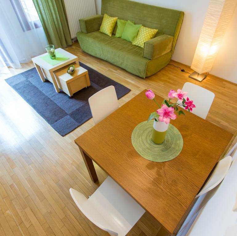 Colours Apartments بودابست المظهر الخارجي الصورة