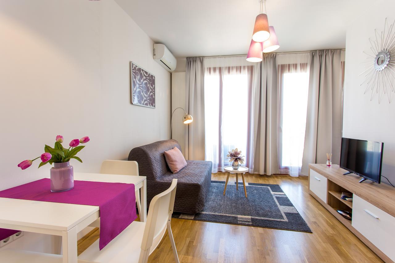Colours Apartments بودابست المظهر الخارجي الصورة